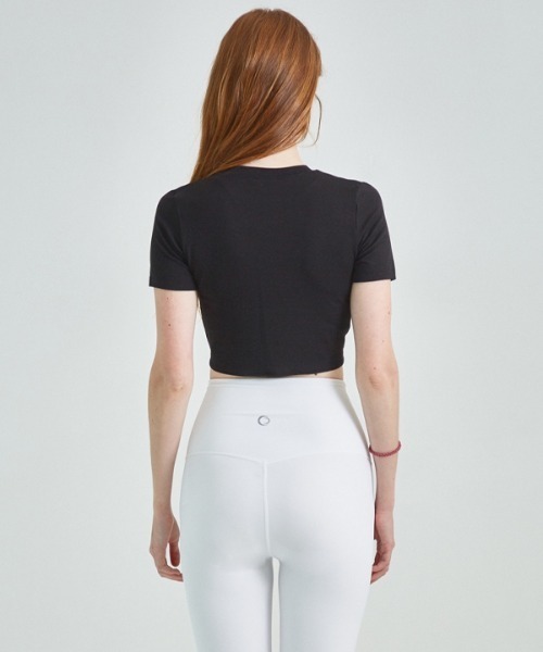 CIENNA(シエナ)の「【CIENNA 】リラクシングシリーズ 半袖カバーアップティーシャツ / RELAXING SERIES SHORT-SLEEVE TAI COVER-UP(スポーツグッズ・レディース・ブラック/カーキオリーブ/チャコール/ライム/パープル/ロイヤルブルー/ホワイト・MEDIUM/SMALL/LARGE)」の15枚目の写真