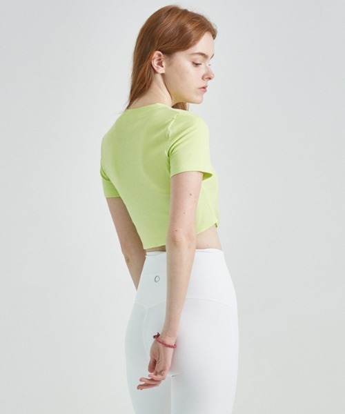CIENNA(シエナ)の「【CIENNA 】リラクシングシリーズ 半袖カバーアップティーシャツ / RELAXING SERIES SHORT-SLEEVE TAI COVER-UP(スポーツグッズ・レディース・ブラック/カーキオリーブ/チャコール/ライム/パープル/ロイヤルブルー/ホワイト・MEDIUM/SMALL/LARGE)」の22枚目の写真