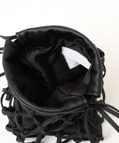 Laugoa(ラウゴア)の「KOEK ショルダー かごバッグ(かごバッグ・レディース・パープル/ブラック/シルバー/アイボリー・9)」の6枚目の写真