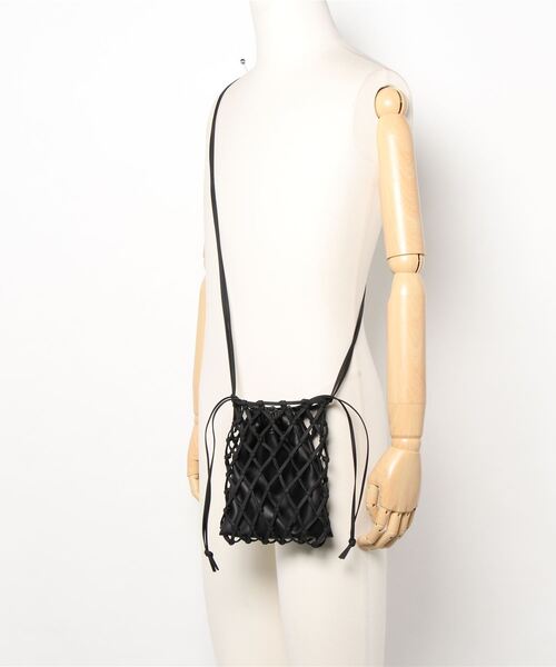 Laugoa(ラウゴア)の「KOEK ショルダー かごバッグ(かごバッグ・レディース・パープル/ブラック/シルバー/アイボリー・9)」の5枚目の写真