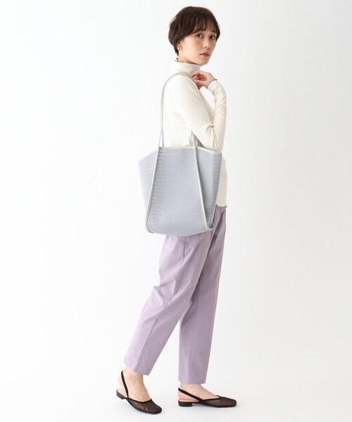 AG by aquagirl（エージーバイアクアガール）の「◆メッシュパイピングトート（トートバッグ・レディース・ブラック/グレー/ライトベージュ・00）」の8枚目の写真