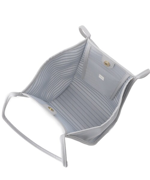 AG by aquagirl（エージーバイアクアガール）の「◆メッシュパイピングトート（トートバッグ・レディース・ブラック/グレー/ライトベージュ・00）」の5枚目の写真