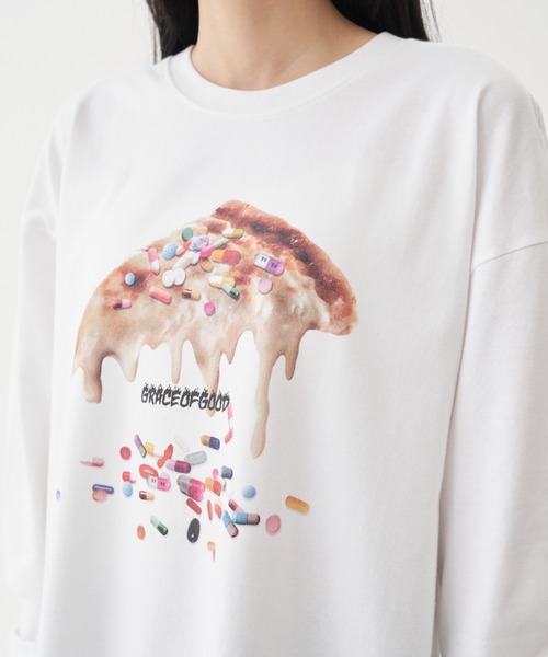 FEKETE(フェケテ)の「FEKETE MADE PIZZADRUGS LONG SLEEVE TEE (Graphic by Grace of God)(Tシャツ/カットソー・メンズ・ホワイト/ブラック・FREE)」の4枚目の写真
