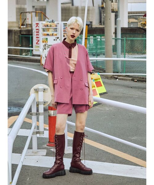 jouetie(ジュエティ)の「カットオフハーフパンツ(その他パンツ・レディース・アイボリー/ブラック/ピンク/ブルー/その他1・MEDIUM)」の7枚目の写真