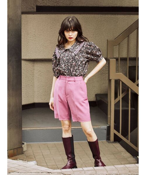 jouetie(ジュエティ)の「カットオフハーフパンツ(その他パンツ・レディース・アイボリー/ブラック/ピンク/ブルー/その他1・MEDIUM)」の8枚目の写真