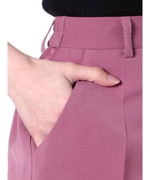 jouetie(ジュエティ)の「カットオフハーフパンツ(その他パンツ・レディース・アイボリー/ブラック/ピンク/ブルー/その他1・MEDIUM)」の19枚目の写真