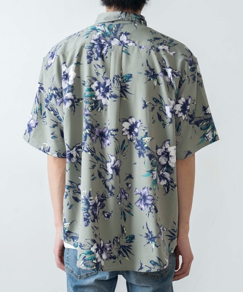 WEGO（ウィゴー）の「WEGO/フラワーパターンビッグシルエット半袖Tシャツ（シャツ/ブラウス・メンズ・ブラック/グリーン・MEDIUM/LARGE）」の12枚目の写真