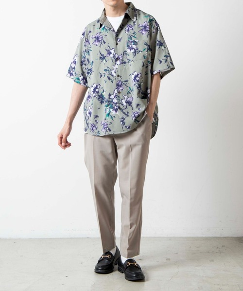 WEGO（ウィゴー）の「WEGO/フラワーパターンビッグシルエット半袖Tシャツ（シャツ/ブラウス・メンズ・ブラック/グリーン・MEDIUM/LARGE）」の7枚目の写真