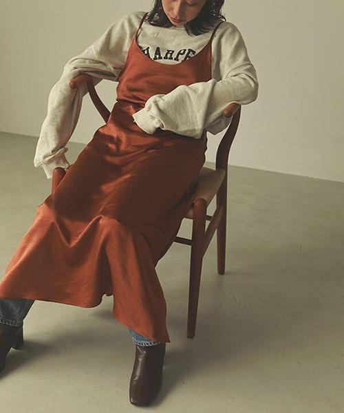 CREDONA(クレドナ)の「VintageサテンOP(ワンピース・レディース・オレンジ・FREE)」の2枚目の写真