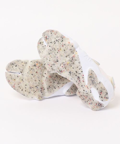 NIKE（ナイキ）の「(NIKE)ナイキ エア リフト（スニーカー・レディース・ベージュ・23/25.0/26.0/24.0）」の3枚目の写真