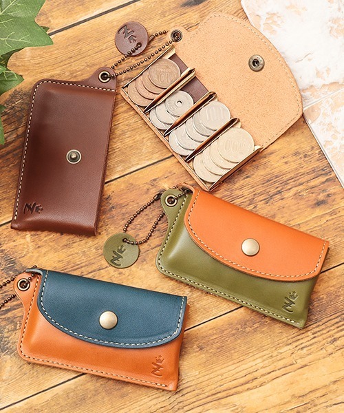 ZARIO-grandee-（ザリオ）の「栃木レザーバイカラーセパレートタイプコインケース（コインケース・メンズ・ブラック/ネイビー/ブラウン/グリーン/キャメル/イエロー系その他・ONE SIZE）」の9枚目の写真