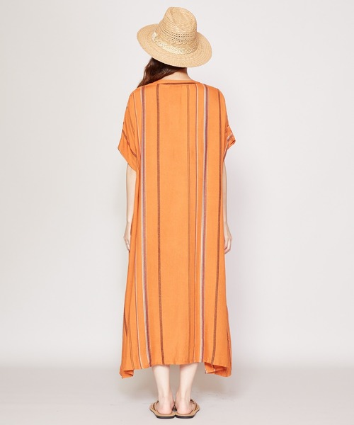 チャイハネ(チャイハネ)の「【チャイハネ】ストライプ織りワンピース(シャツワンピース・レディース・ホワイト/オレンジ/ブルー・FREE)」の12枚目の写真