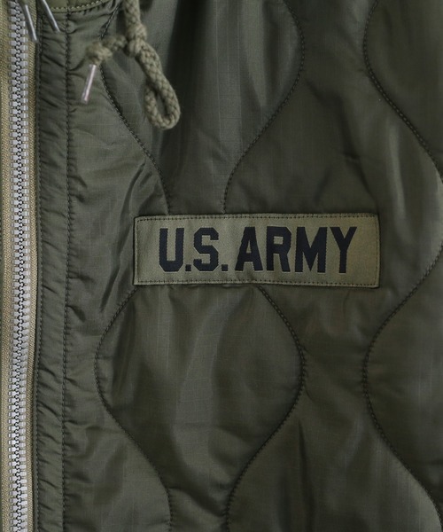 AVIREX（アヴィレックス）の「AVIREX 6102180 COMBI QUILT ZIP PARKA