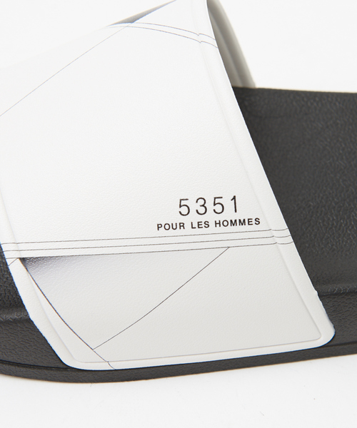 5351 POUR LES HOMMES(ゴーサンゴーイチプールオム)の「ダイヤモンド シャワーサンダル(サンダル・メンズ・ホワイト/ブラック・LL/M/L)」の16枚目の写真