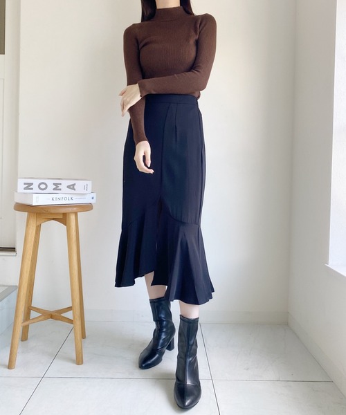 CLEA（クレア）の「ベーシックハイネックリブニット（ニット/セーター・レディース・ブラウン/グレー/ホワイト/ブラック・FREE）」の12枚目の写真