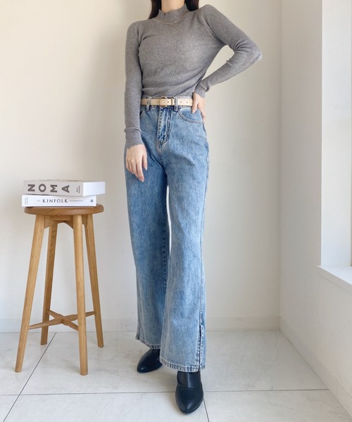 CLEA（クレア）の「ベーシックハイネックリブニット（ニット/セーター・レディース・ブラウン/グレー/ホワイト/ブラック・FREE）」の11枚目の写真