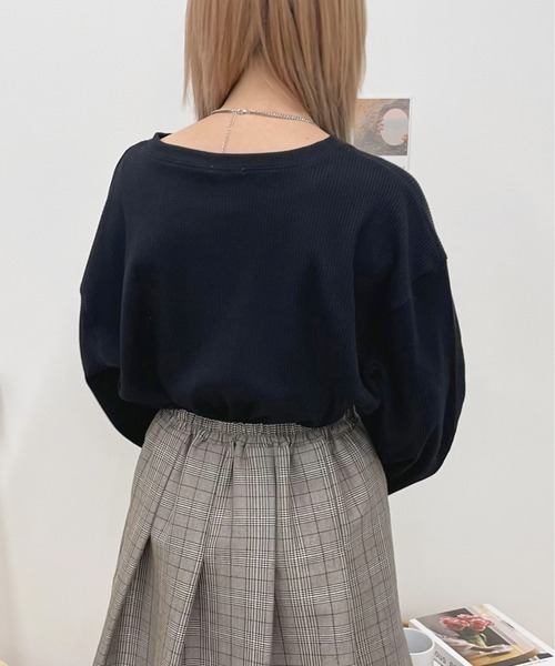 apres jour(アプレジュール)の「袖ボリュームヘンリプルオーバー【ZOZOTOWN限定アイテム】(Tシャツ/カットソー・レディース・アイボリー/モカ/グリーン/ブラック・フリー/X-LARGE)」の14枚目の写真