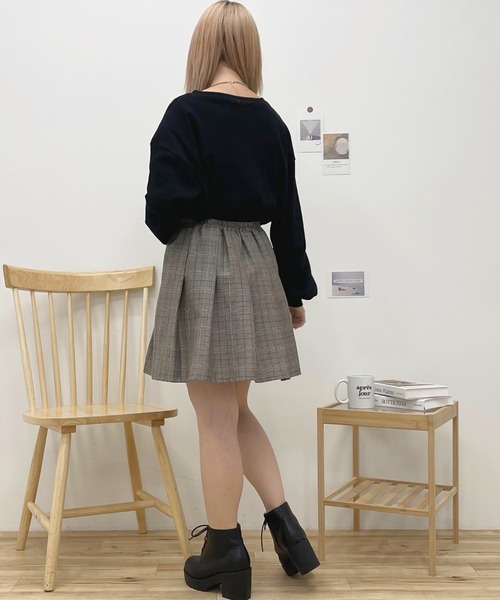 apres jour(アプレジュール)の「袖ボリュームヘンリプルオーバー【ZOZOTOWN限定アイテム】(Tシャツ/カットソー・レディース・アイボリー/モカ/グリーン/ブラック・フリー/X-LARGE)」の17枚目の写真