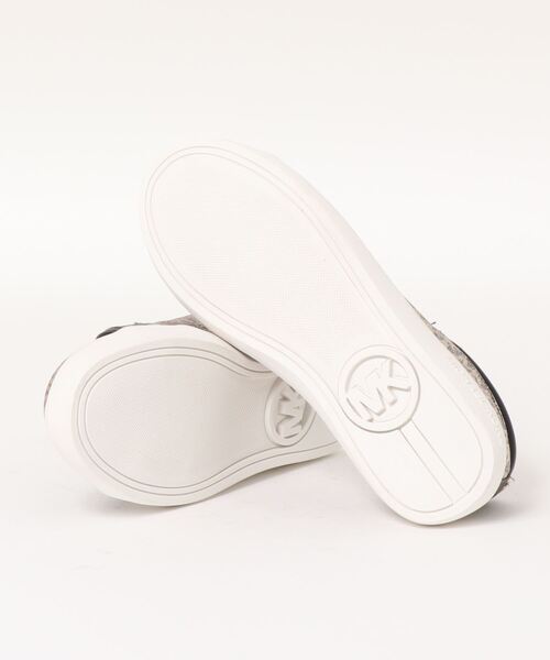 MICHAEL KORS（マイケルコース）の「【MICHAEL KORS】マイケル・コース　JEM MIRACLE SHIMMER　レースアップスニーカー　MK100082C（スニーカー・キッズ・ブラック×ゴールド・23.5cm/24.5cm/24.0cm/23.0cm）」の2枚目の写真