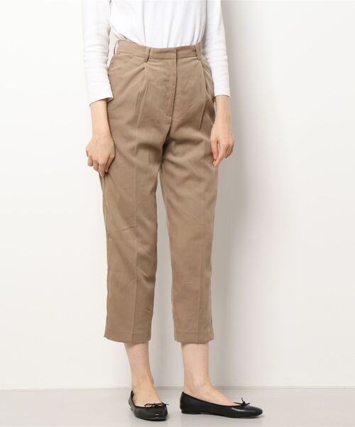 Te chichi（テチチ）の「細コールテーパードパンツ（その他パンツ・レディース・オフホワイト/ベージュ/ネイビー・SMALL/MEDIUM）」の8枚目の写真