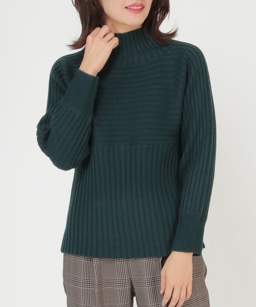ikka（イッカ）の「7Gワイドリブ切り替えプルオーバー（ニット/セーター・レディース・ダークグリーン/ベージュ/レッド・M/L）」の3枚目の写真