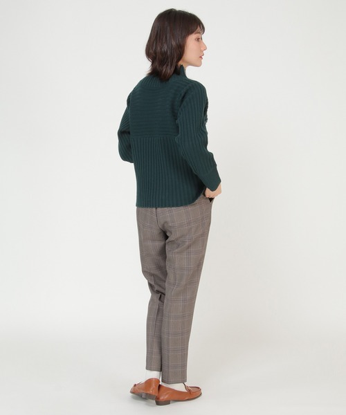 ikka（イッカ）の「7Gワイドリブ切り替えプルオーバー（ニット/セーター・レディース・ダークグリーン/ベージュ/レッド・M/L）」の11枚目の写真