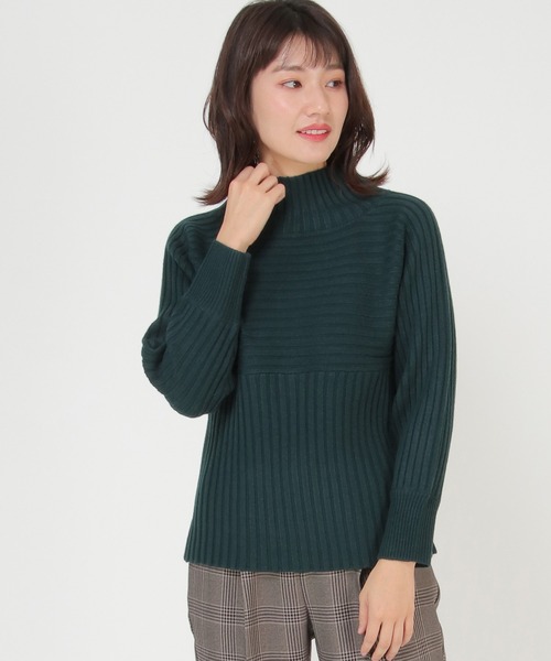 ikka（イッカ）の「7Gワイドリブ切り替えプルオーバー（ニット/セーター・レディース・ダークグリーン/ベージュ/レッド・M/L）」の18枚目の写真