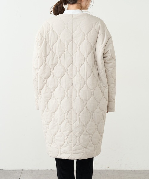 PUAL CE CIN（ピュアルセシン）の「ウール混ライトモッサリバーシブルキルトコート（ノーカラーコート・レディース・チャコールグレー/ベージュ/ライトベージュ・FREE）」の16枚目の写真