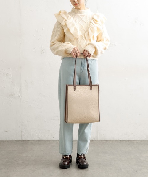 OLIVE des OLIVE（オリーブデオリーブ）の「フリルケーブルニット（ニット/セーター・レディース・ブラック/オフホワイト/ラベンダー・FREE）」の4枚目の写真