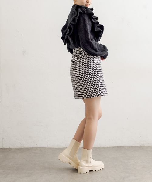 OLIVE des OLIVE（オリーブデオリーブ）の「フリルケーブルニット（ニット/セーター・レディース・ブラック/オフホワイト/ラベンダー・FREE）」の17枚目の写真