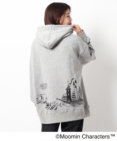 MOOMIN(ムーミン)の「◆MOOMIN ムーミン / バックプリント 裏毛フーディー(パーカー・レディース・ライトブルー/グレー/ベージュ/アイボリー/ブラック・99)」の3枚目の写真