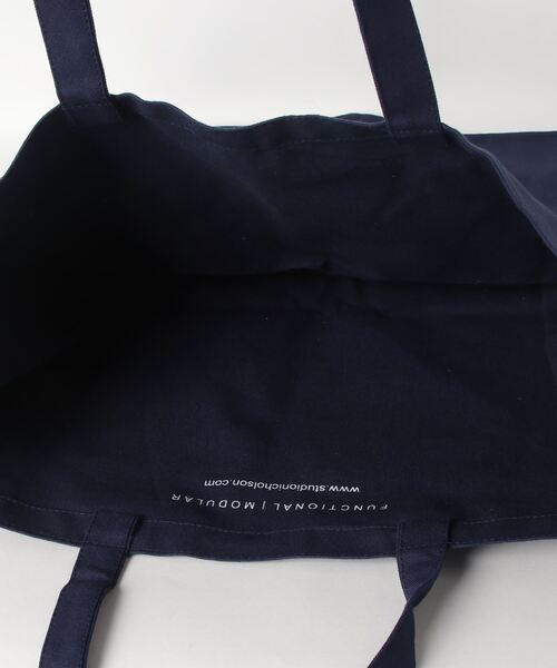 STUDIO NICHOLSON（スタジオニコルソン）の「スタジオニコルソン STUDIO NICHOLSON / STANDARD TOTE（トートバッグ・メンズ・ダークネイビー・FREE）」の4枚目の写真