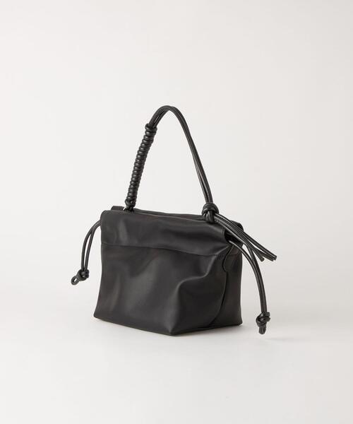 green label relaxing（グリーンレーベルリラクシング）の「ツイストハンドル 2WAY バッグ M（ショルダーバッグ・レディース・ブラック/ブラウン/その他1・FREE）」の9枚目の写真