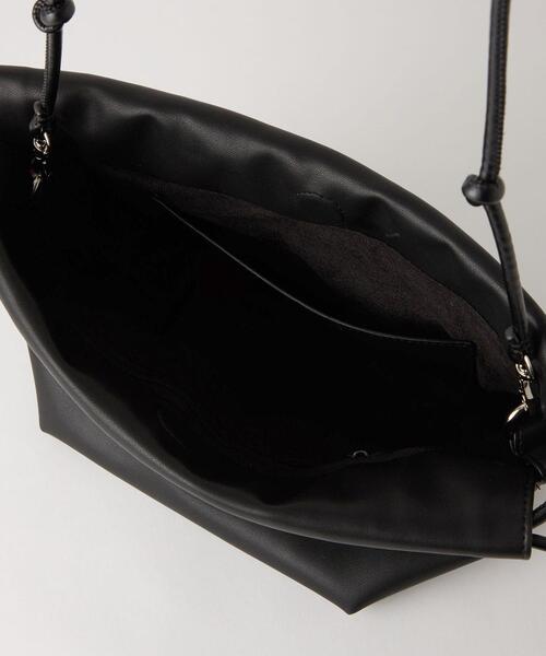 green label relaxing（グリーンレーベルリラクシング）の「ツイストハンドル 2WAY バッグ M（ショルダーバッグ・レディース・ブラック/ブラウン/その他1・FREE）」の10枚目の写真