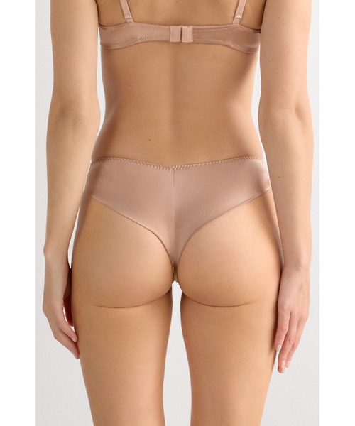 Intimissimi(インティミッシミ)の「シルク ブラジリアン(ショーツ・レディース・ブラック/ピンクゴールド/ブルー/アイボリー/レッド・L/S/XS/M)」の16枚目の写真