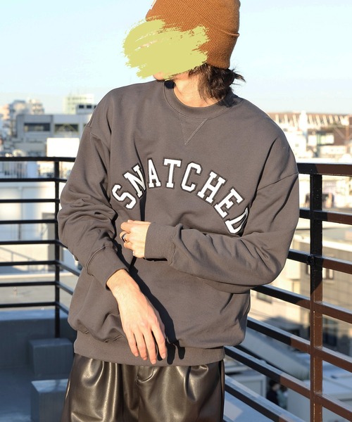 8(eight)(エイト)の「カレッジロゴトレーナー(スウェット・メンズ・ブラック系その他/グレー系その他/イエロー系その他/ブラック系その他2/グレー系その他2/グレー系その他3/グリーン系その他2/グリーン系その他3/スカイブルー系3/グリーン系その他・MEDIUM/LARGE)」の2枚目の写真