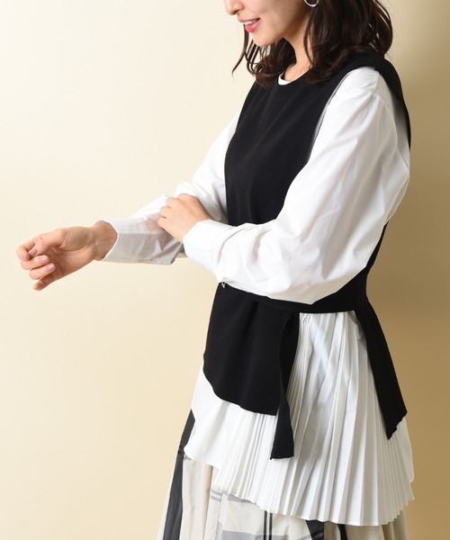 INTERPLANET（インタープラネット）の「ニットベスト付きアシメプリーツブラウス（シャツ/ブラウス・レディース・ブラック/ベージュ/グレー/グリーン・FREE）」の8枚目の写真