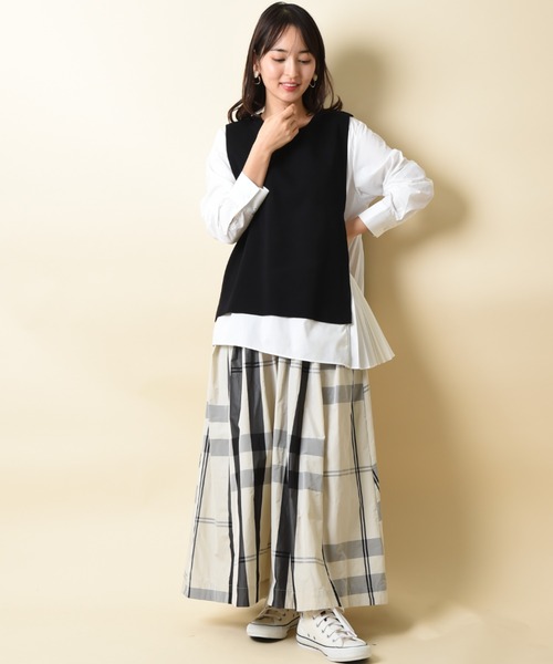 INTERPLANET（インタープラネット）の「ニットベスト付きアシメプリーツブラウス（シャツ/ブラウス・レディース・ブラック/ベージュ/グレー/グリーン・FREE）」の14枚目の写真