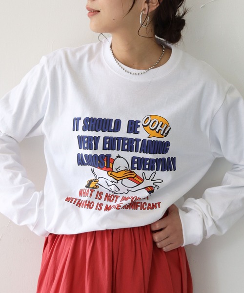 HER CLOSET(ハークローゼット)の「【shemoshelly】WEB限定ビッグシルエットカレッジロゴロンT【ユニセックス】(Tシャツ/カットソー・レディース・ホワイト/チャコールグレー/ブラック/ネイビー/グリーン/杢グレー・M/L/XL)」の2枚目の写真