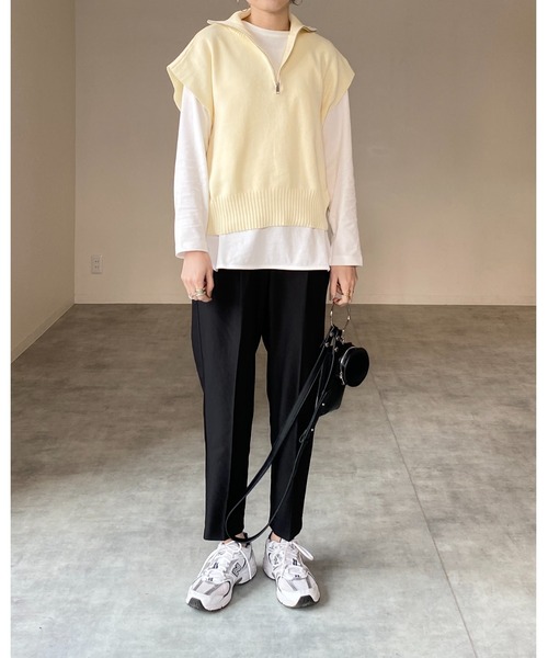 She's Closet(シーズクローゼット)の「ハーフジップ襟付きオーバーサイズドルマンニットベスト(ベスト・レディース・アイボリー/グリーン/ベージュ/ブラック・FREE)」の6枚目の写真