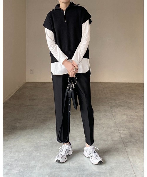 She's Closet(シーズクローゼット)の「ハーフジップ襟付きオーバーサイズドルマンニットベスト(ベスト・レディース・アイボリー/グリーン/ベージュ/ブラック・FREE)」の12枚目の写真
