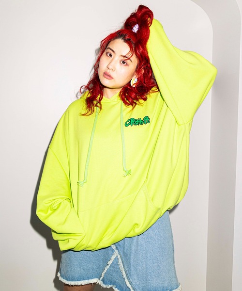 PUNYUS（プニュズ）の「CRASH PCパーカー（パーカー・レディース・オートミール/ブルー/ブラック/ライム・3/4）」の11枚目の写真