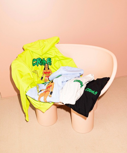 PUNYUS（プニュズ）の「CRASH PCパーカー（パーカー・レディース・オートミール/ブルー/ブラック/ライム・3/4）」の12枚目の写真