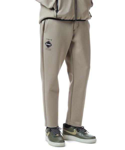 F.C.Real Bristol（エフシーレアルブリストル）の「TECH SWEAT FLAT HEM PANTS（スウェットパンツ・メンズ・グレー/ブラック/ベージュ・SMALL/X-LARGE/LARGE/MEDIUM）」の20枚目の写真