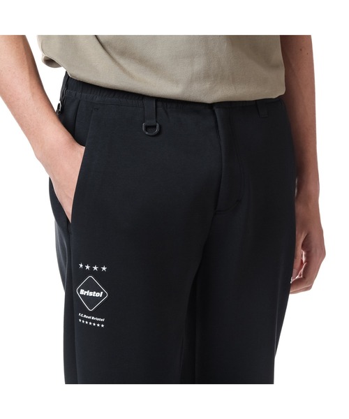 F.C.Real Bristol（エフシーレアルブリストル）の「TECH SWEAT FLAT HEM PANTS（スウェットパンツ・メンズ・グレー/ブラック/ベージュ・SMALL/X-LARGE/LARGE/MEDIUM）」の11枚目の写真