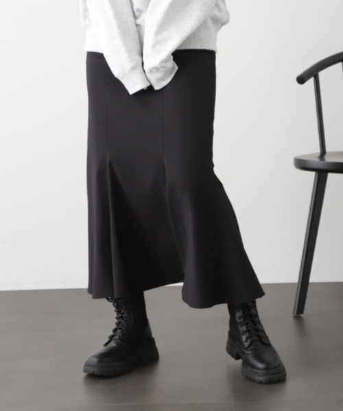 FREE'S MART（フリーズマート）の「カラーマーメイドスカート（スカート・レディース・ブラウン/イエロー/ライトベージュ/ブラック/ピンク系その他/ブルーグリーン・マルチサイズ）」の14枚目の写真