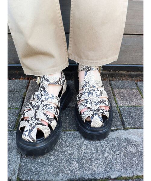 MURUA（ムルーア）の「モードグルカサンダル（サンダル・レディース・ブラック/その他1・35/36/37）」の11枚目の写真