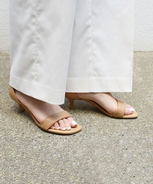 SHIPS（シップス）の「レザー ストラップ ヒール サンダル（サンダル・レディース・ブラック/ベージュ系その他・37/36/38）」の15枚目の写真