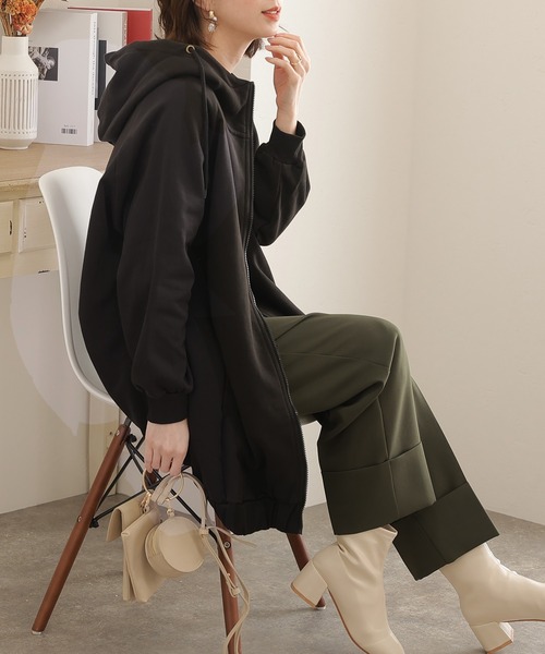 ElegChic（エレグシック）の「裏起毛ビックシルエットフルジップパーカー（パーカー・レディース・ライトベージュ/ライトカーキ/ブラック/杢グレー・M/4L/XL）」の8枚目の写真