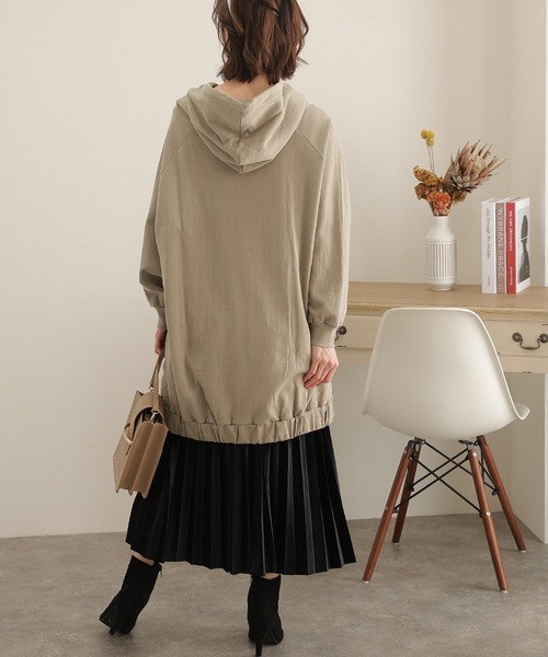ElegChic（エレグシック）の「裏起毛ビックシルエットフルジップパーカー（パーカー・レディース・ライトベージュ/ライトカーキ/ブラック/杢グレー・M/4L/XL）」の19枚目の写真